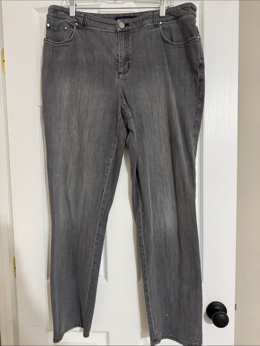 Anne Klein Women's Gray Straight-Leg Jeans